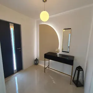 https://renata-trogir.hotels-in-trogir.com