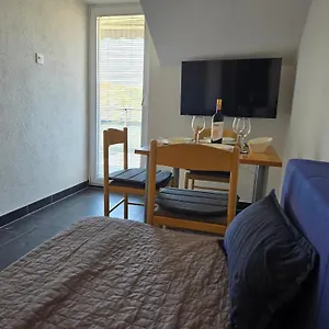https://vila-mara-trogir.hotels-in-trogir.com